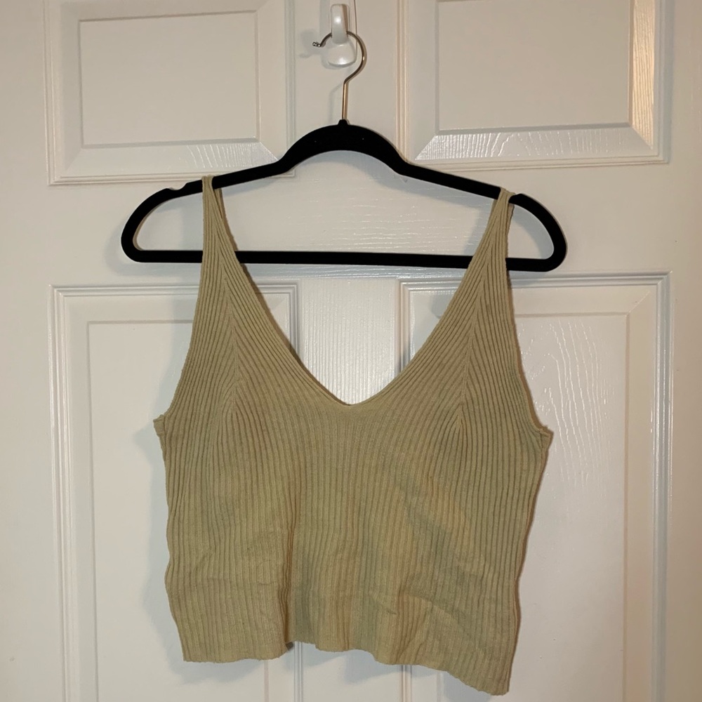 Cropped tank top